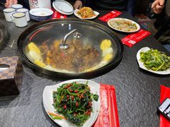 -缘福乡村铁锅炖民宿(八达岭店)