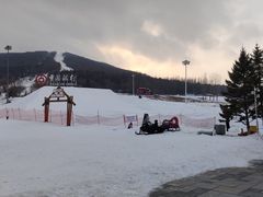 -中旅松花湖滑雪场