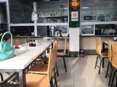 -绿杨馄饨临顿路店