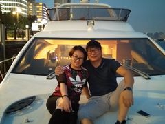 -北外滩百艇汇游艇俱乐部