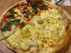 双拼榴莲披萨-乐凯撒披萨(蛇口花园城店)