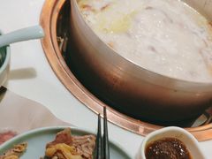 -洪氏嗨捞·猪肚鸡火锅(阳光天地店)