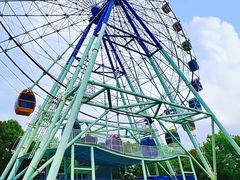 -蓝精灵乐园·世茂精灵之城主题乐园