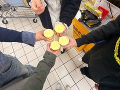 -沃尔玛(前山店)