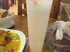 -J Daeng Seafood