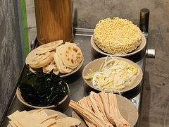 -五里关火锅(上海鑫耀·光环Live店)
