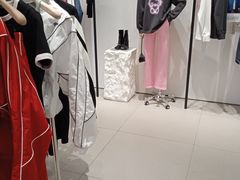 -MO&Co.(龙之梦购物公园店)