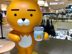 -KAKAO FRIENDS(弘大店)