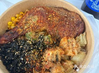 我在正弘城附近工作餐点什么外卖