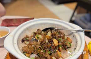 Black Pepper Stir-fried Beef Brisket with Fat