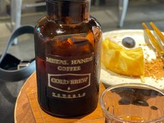 -Metal hands·铁手咖啡