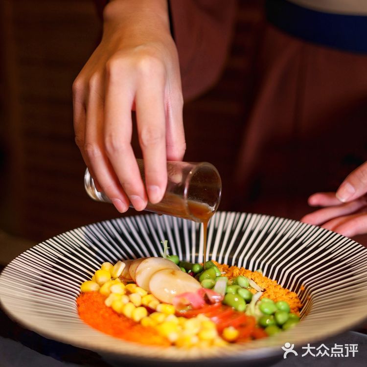 🌟  海胆九吃爆火全网，开启舌尖沉浸式鲜味之旅‼️