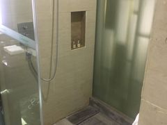 -成都龙之梦瑞峰国际酒店