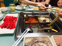 四格鸳鸯锅-海底捞火锅(枫蓝国际购物中心店)
