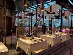 -Bo Lounge & BOA Club