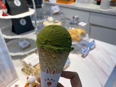 -Fridi Patisserie Cafe