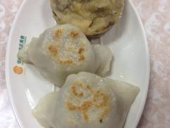 -华威达牛庄(黄埔大道西店)
