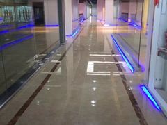 -锐菲特游泳体育健身中心(滨江店)
