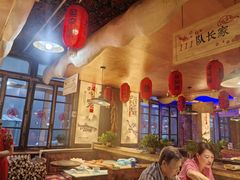 -鱼窝棚柴火铁锅炖(富山屯店)