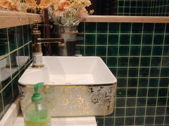 -玛格萝妮比萨屋(陆家浜路店)