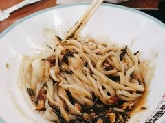 -浑河春面馆·老北京非遗鹿角面(良乡店)