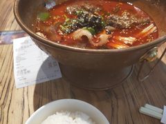 -成都你六姐·牛肉冒菜(城市集市合生汇店)