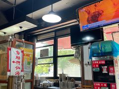 -何太太馄饨面铺(大浒东苑店)