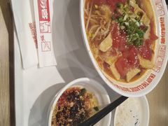 -每味每客·重庆麻辣烫(拓展大厦店)