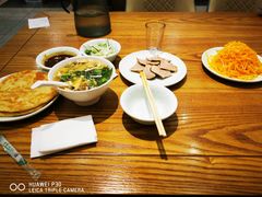 -李连贵酒家熏肉大饼(昆明街店)