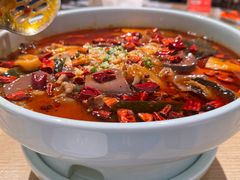 -渝信川菜 · 川味家常菜(财富购物中心店)