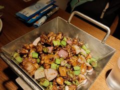 铁板蛙蛙叫-弄堂里·寻味杭州(湖滨银泰in77C区店)