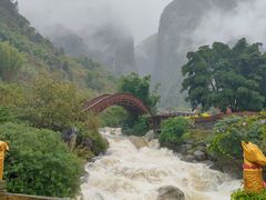 -苍山世界地质公园·石门关大峡谷