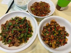 -笨罗卜浏阳菜馆(龙华鹏润达店)