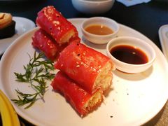红米脆皮鲜虾肠-蝴蝶里·粤菜·点心(龙湖天街&滨江店)