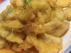 -老码头黑皮肘子锅包肉熏酱水饺(文政街店)