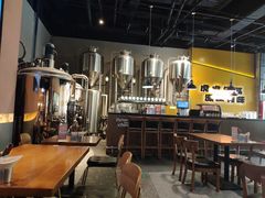 -HUZI虎滋精酿餐吧(京西大悦城店)