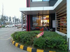-麦当劳(国际社区店)