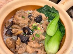 -煲仔皇腊味煲仔饭(经四万达店)