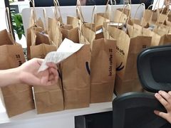 -瑞幸咖啡(新浩e都店)