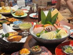-望鲸居酒屋