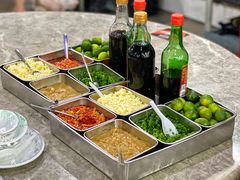 -四川小胡子海鲜(丁村万人海鲜广场店)