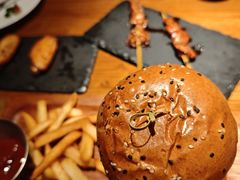 -友坐OMNI(民园广场店)