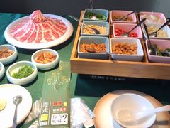 -青口季·港式打边炉(东影南路店桥华店)