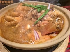 -沙胆彪炭炉牛杂煲(上海日月光广场店)