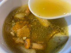 -菌海森林·非遗野生菌火锅(西山区滇池路摩根道店)