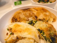 现烙韭菜鸡蛋馅饼-李先生牛肉面大王(广渠门内店)