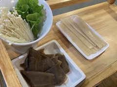 -傣妹火锅(南京东路一店)