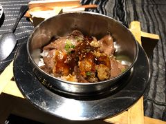 爆香和牛舌鹅肝盖饭-花见无国界料理(科林楼店)