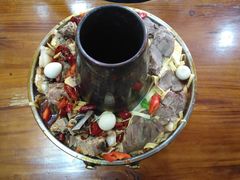 土火锅-聚雅美食