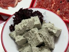 -毛辣果·贵州红酸汤牛肉火锅(西单店)